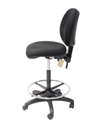 EC070BM Medium Back Operator Chair
